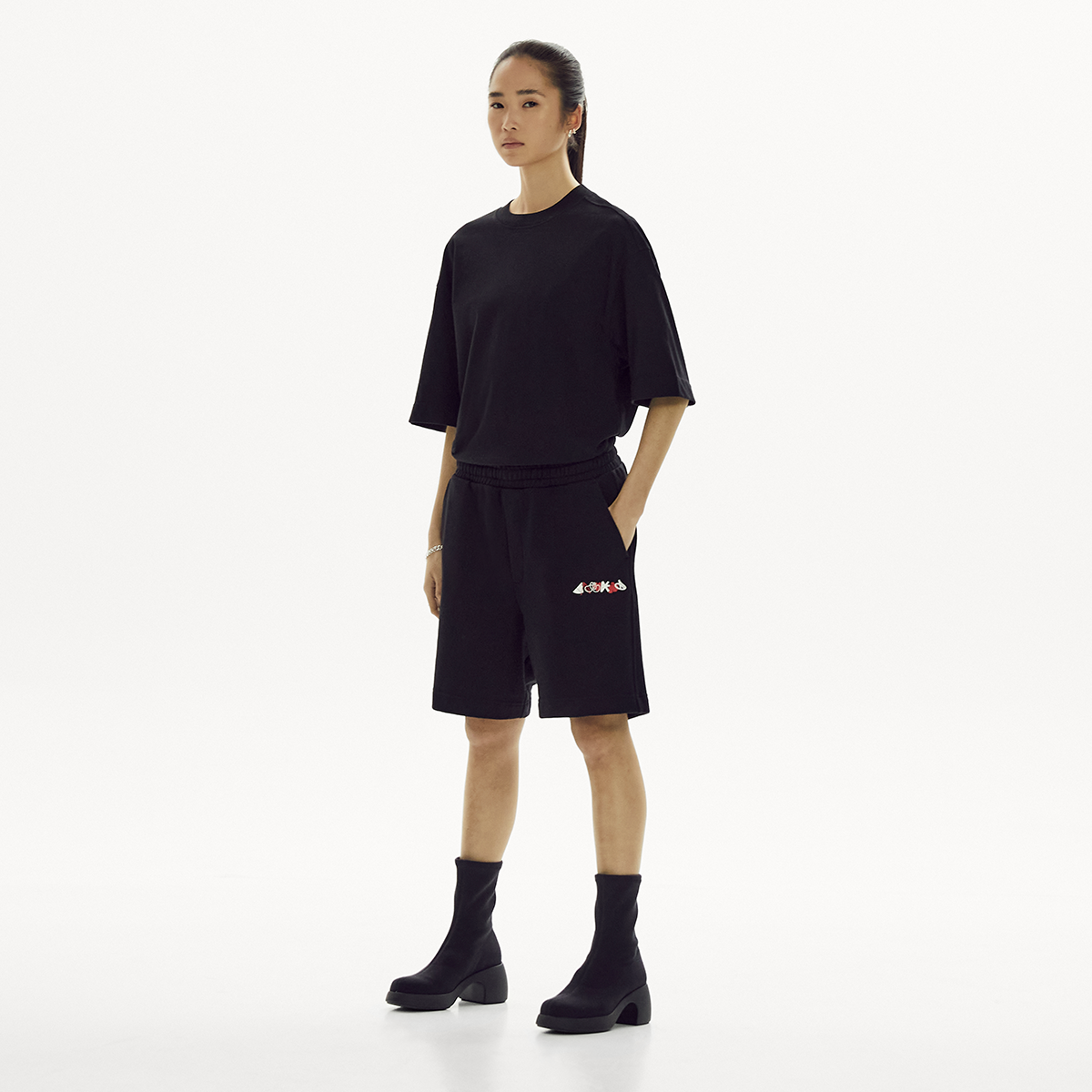 Iconic Shorts JEROEN 02 - SOLID BLACK